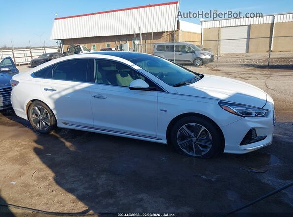 KMHE34L39KA093197 2019 HYUNDAI SONATA HYBRID White უკანა სალონის ხედი