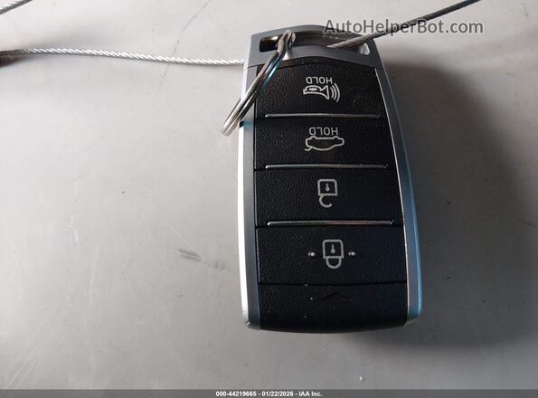 KMHG34JAXKU050626 2019 GENESIS G90 Серебряный Вид панели приборов