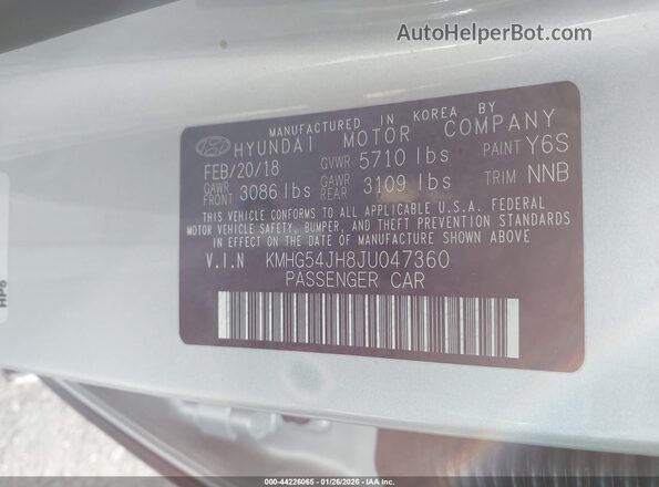KMHG54JH8JU047360 2018 GENESIS G90 Silver Widok komory silnika