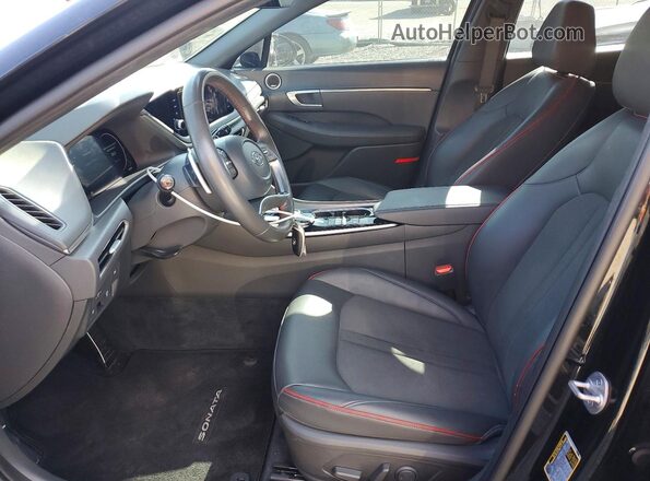KMHL44J2XPA272080 2023 HYUNDAI SONATA Black Widok wnętrza z przodu