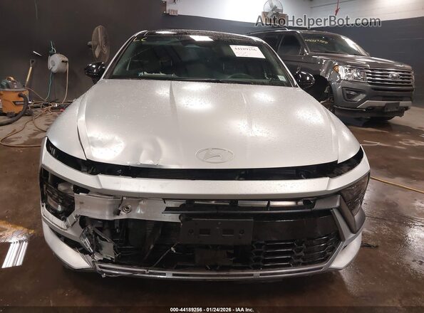 KMHL54JC5SA453067 2025 HYUNDAI SONATA Silver Դիմացի տեսք
