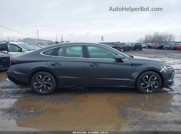 KMHL64JA8SA488634 2025 HYUNDAI SONATA Gray Սալոնի հետևի տեսք