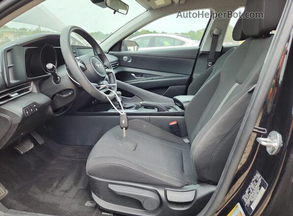 KMHLL4AG6PU442349 2023 HYUNDAI ELANTRA Black Front interior view