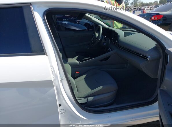 KMHLL4DGXSU871935 2025 HYUNDAI ELANTRA White 