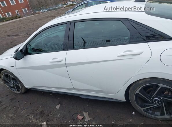 KMHLR4AF1PU627561 2023 HYUNDAI ELANTRA White 