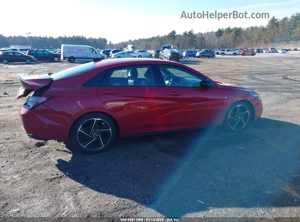 KMHLR4AF8NU274880 2022 HYUNDAI ELANTRA Красный Вид задней части салона