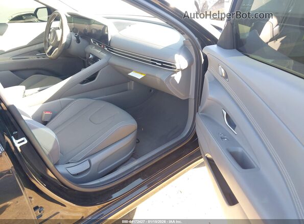 KMHLS4AG0PU464429 2023 HYUNDAI ELANTRA Black Widok wnętrza z przodu