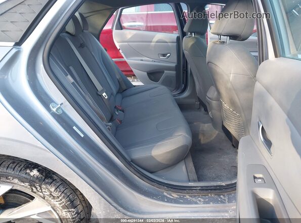 KMHLS4DG3SU893049 2025 HYUNDAI ELANTRA Серый Вид наклейки с VIN-кодом