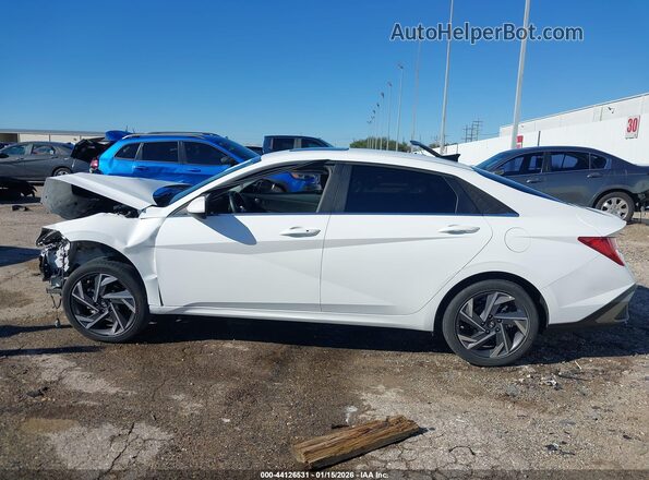 KMHLS4DG4SU912479 2025 HYUNDAI ELANTRA White 