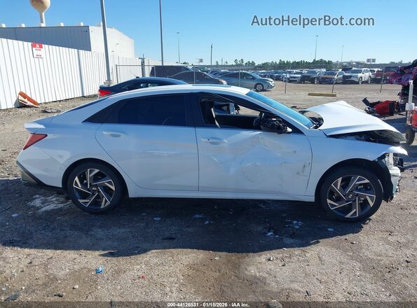 KMHLS4DG4SU912479 2025 HYUNDAI ELANTRA White Vista interior de 360 grados