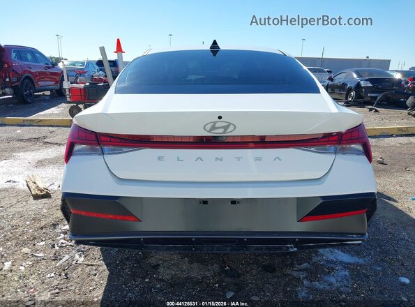 KMHLS4DG4SU912479 2025 HYUNDAI ELANTRA White 