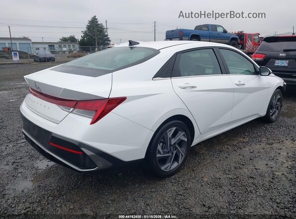 KMHLS4DG5SU027062 2025 HYUNDAI ELANTRA White Задня права чверть