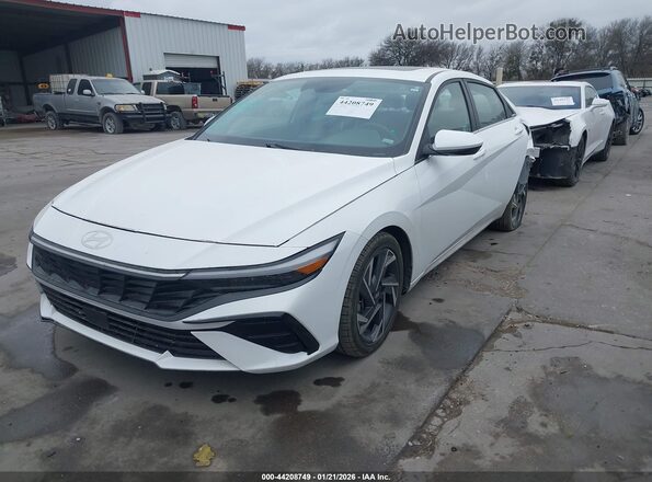 KMHLS4DG7SU921029 2025 HYUNDAI ELANTRA White Front left