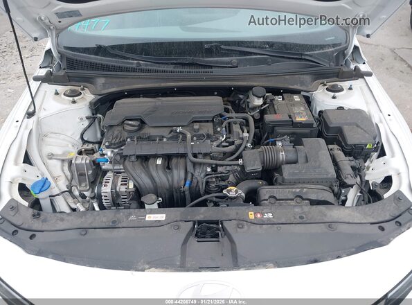 KMHLS4DG7SU921029 2025 HYUNDAI ELANTRA White Rear view