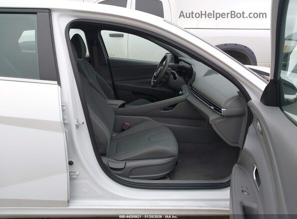 KMHLS4DGXSU951593 2025 HYUNDAI ELANTRA Белый 