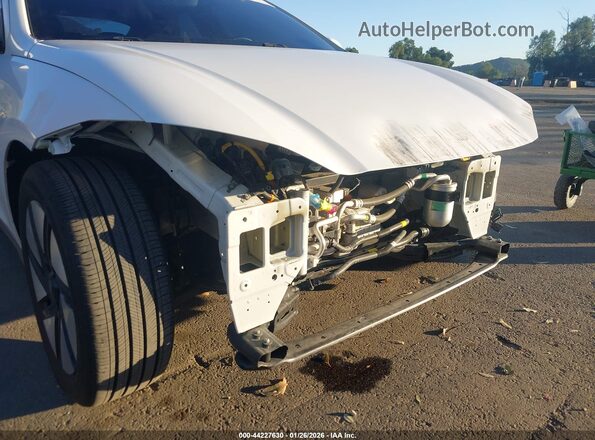 KMHM24AA3RA070296 2024 HYUNDAI IONIQ 6 White Սարքավորումների վահանակի տեսք