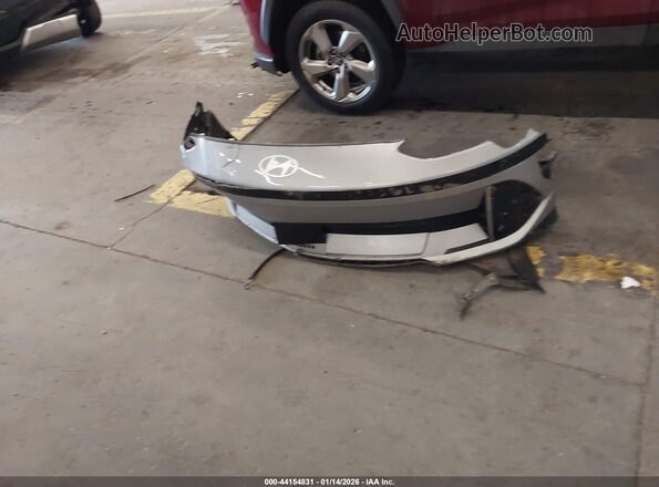 KMHM24AB8RA057228 2024 HYUNDAI IONIQ 6 Silver Widok deski rozdzielczej