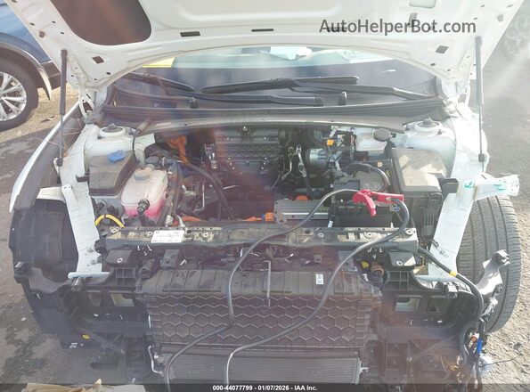 KMHM34AA0RA073928 2024 HYUNDAI IONIQ 6 White Widok z tyłu