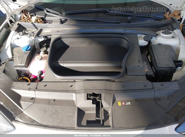 KMHM34AA2SA083267 2025 HYUNDAI IONIQ 6 White უკანა ხედი