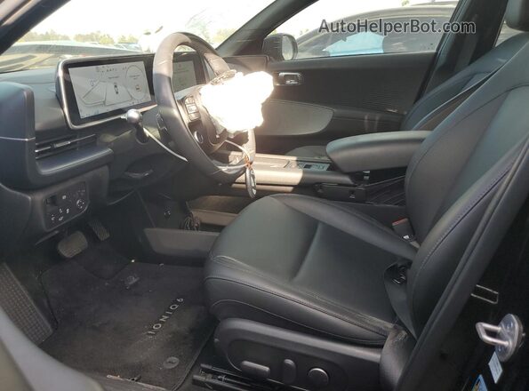KMHM34AA5RA055232 2024 HYUNDAI IONIQ Black წინა სალონის ხედი