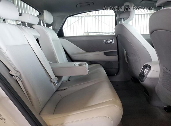 KMHM34AA9RA073927 2024 HYUNDAI IONIQ White Rear seats view