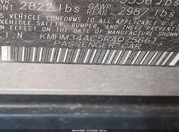 KMHM34AC5RA075661 2024 HYUNDAI IONIQ 6 Silver Widok komory silnika