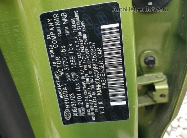 KMHRC8A30RU282857 2024 HYUNDAI VENUE Green VIN կոդի պիտակի տեսք