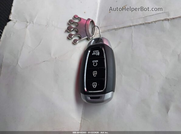 KMHRC8A30TU429928 2026 HYUNDAI VENUE Blue Widok deski rozdzielczej