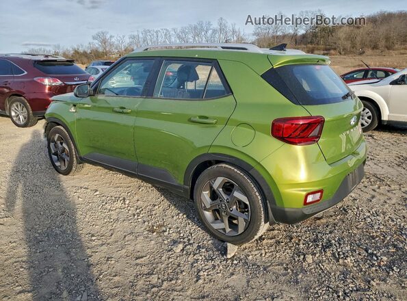 KMHRC8A33LU037722 2020 HYUNDAI VENUE Green 