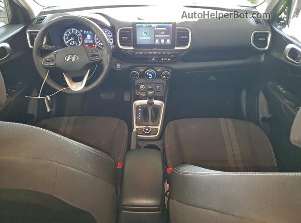 KMHRC8A33LU037722 2020 HYUNDAI VENUE Green 