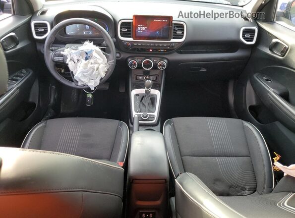 KMHRC8A35RU303329 2024 HYUNDAI VENUE Blue 