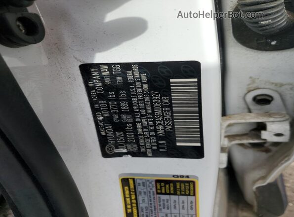 KMHRC8A36MU063927 2021 HYUNDAI VENUE White Widok wnętrza 360 stopni