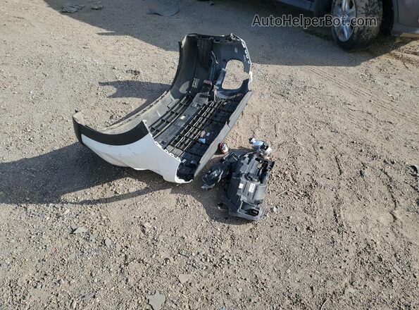KMHRC8A36MU063927 2021 HYUNDAI VENUE White Widok naklejki z numerem VIN