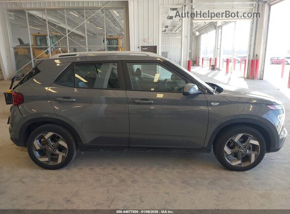 KMHRC8A37MU114285 2021 HYUNDAI VENUE Gray უკანა სალონის ხედი