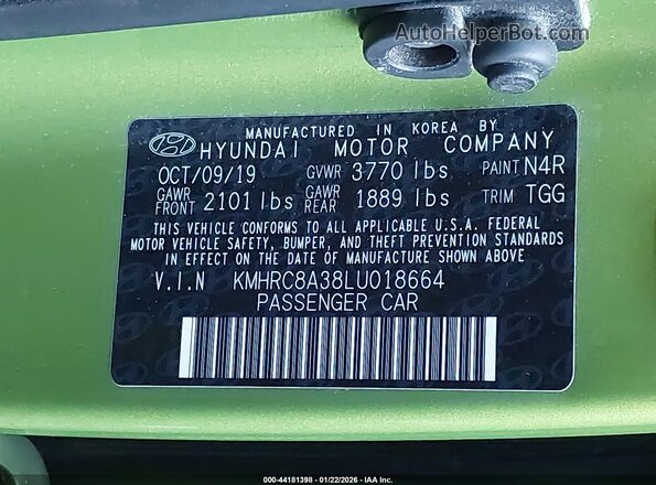 KMHRC8A38LU018664 2020 HYUNDAI VENUE Green 