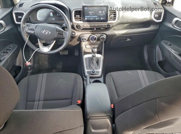 KMHRC8A38RU330041 2024 HYUNDAI VENUE Black წინა პანელის ხედი