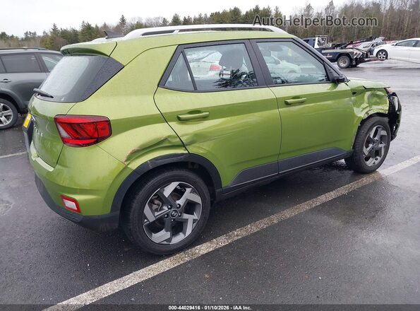 KMHRC8A3XMU098227 2021 HYUNDAI VENUE Green Rear right
