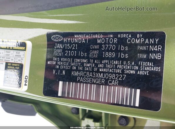 KMHRC8A3XMU098227 2021 HYUNDAI VENUE Green Engine compartment view