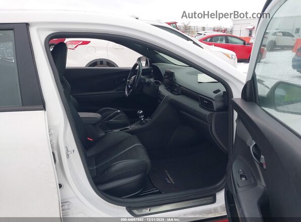 KMHT36AH3MU010527 2021 HYUNDAI VELOSTER N White Front interior view