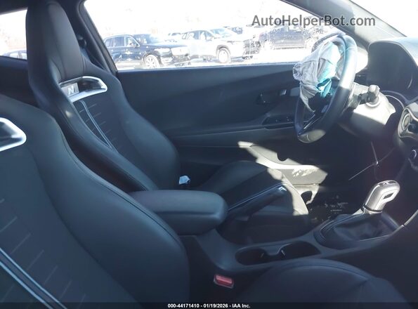 KMHT36AH3NU014854 2022 HYUNDAI VELOSTER N Черный Вид салона спереди