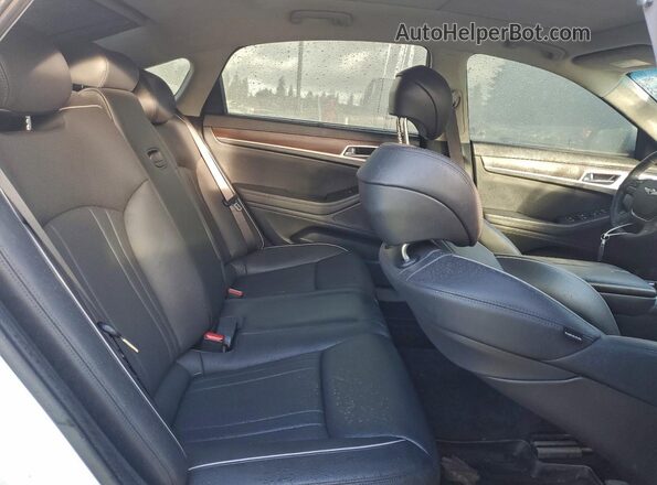 KMTFN4JF4LU335170 2020 GENESIS G80 White Rear seats view