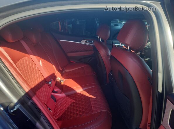 KMTG14TEXNU082931 2022 GENESIS G70 Charcoal Вид задніх сидінь