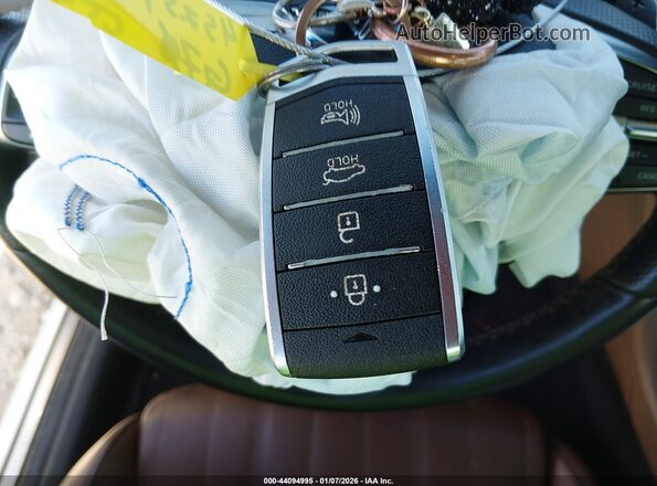 KMTG34LE4LU057806 2020 GENESIS G70 White Առջևի վահանակի տեսք