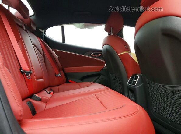 KMTG34SC4SU145334 2025 GENESIS G70 Silver Вид задніх сидінь