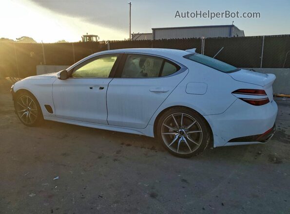 KMTG34SC8RU140289 2024 GENESIS G70 White 