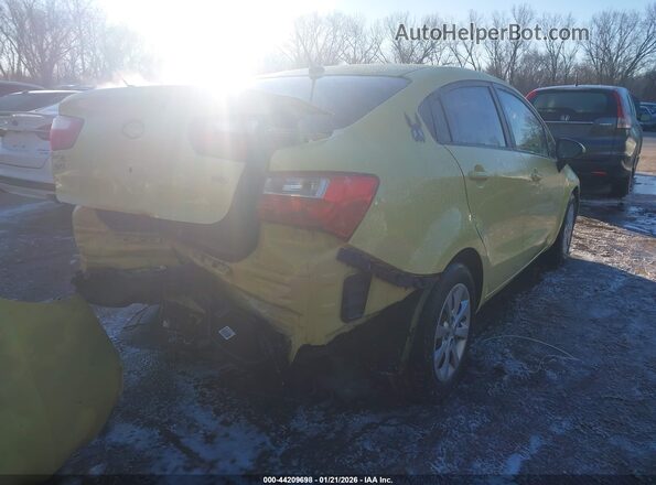 KNADM4A33G6676887 2016 KIA RIO Желтый Задняя правая четверть