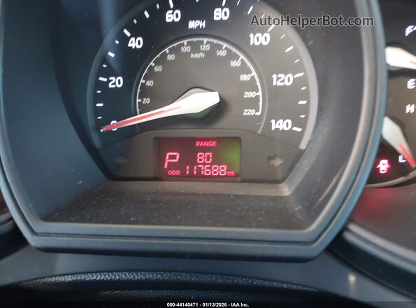 KNADM4A38H6071068 2017 KIA RIO Silver 
