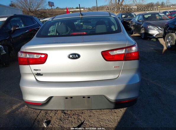 KNADM4A38H6071068 2017 KIA RIO Silver 