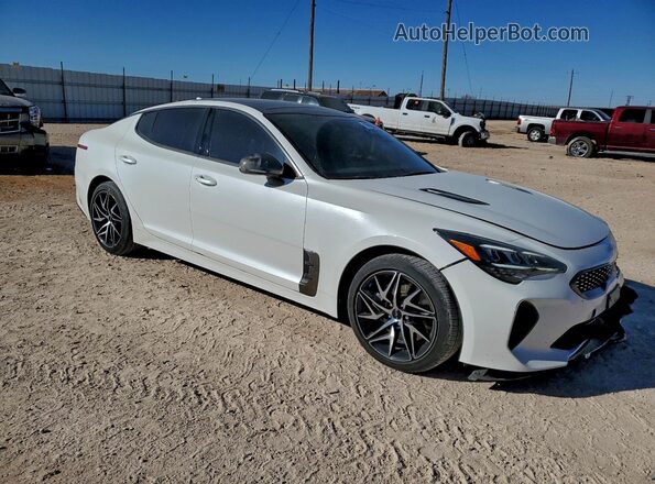 KNAE35LD4P6133938 2023 KIA STINGER Белый Передняя правая четверть
