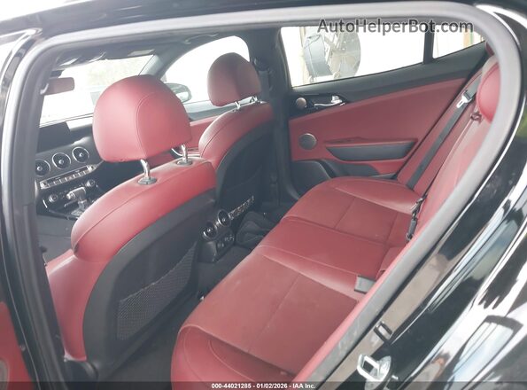 KNAE35LDXP6136925 2023 KIA STINGER Черный Вид наклейки с VIN-кодом